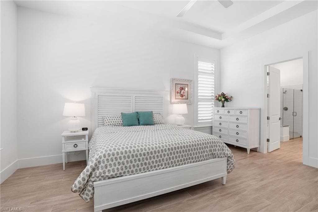 1821 Verada CT-22
