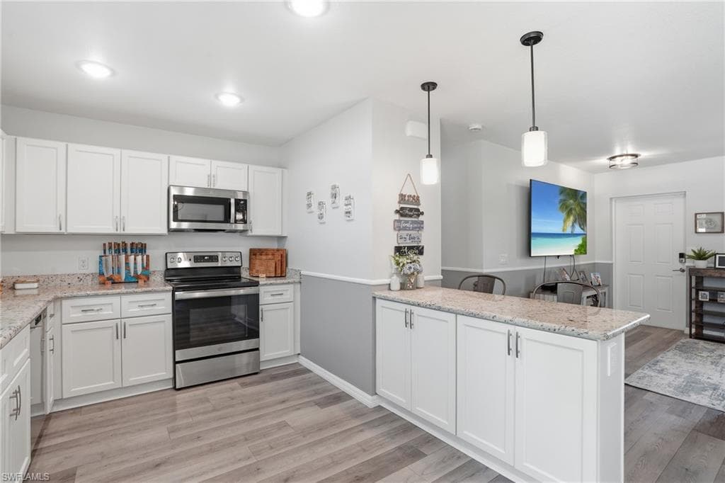 448 Glengary CIR-21