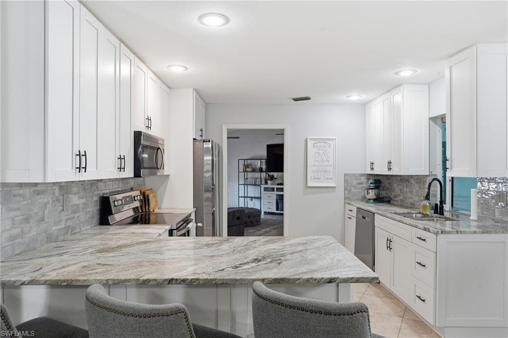2506 7th ST W-11
