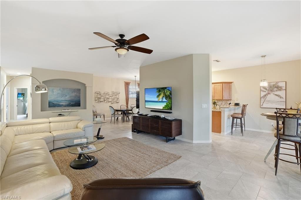 3500 Ballybridge CIR 202-1