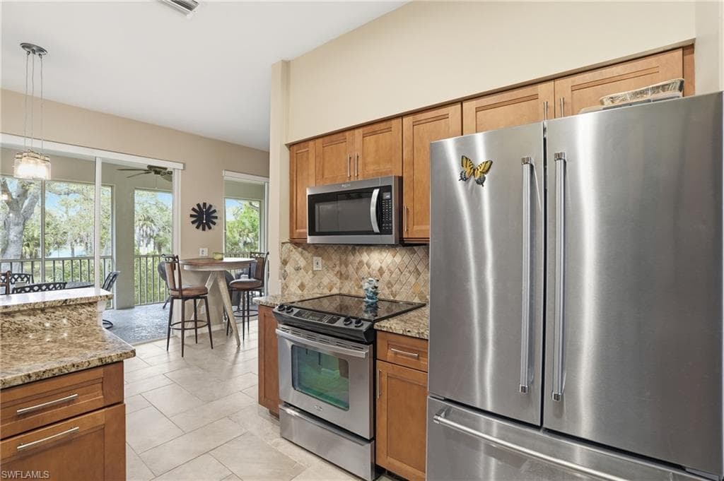 3500 Ballybridge CIR 202-11