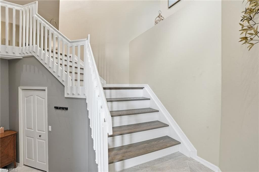 3500 Ballybridge CIR 202-4
