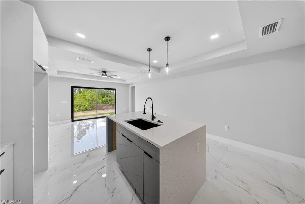 1001 E 12th ST-10