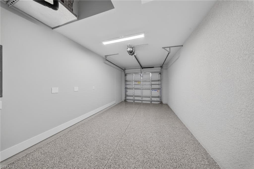 1001 E 12th ST-28