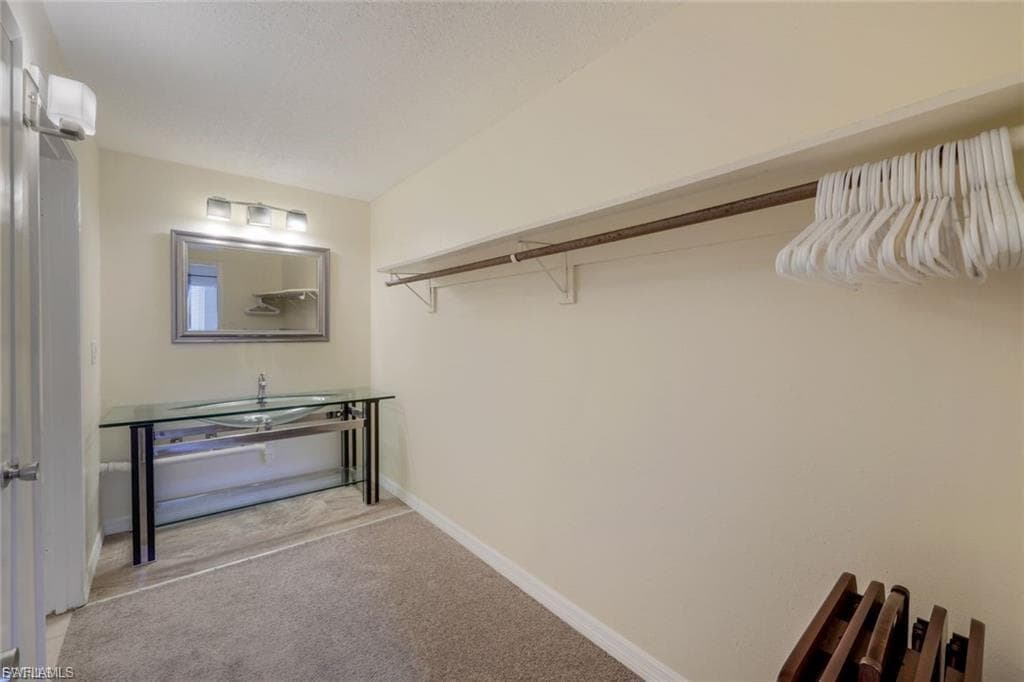 2366 E Mall DR 418-12