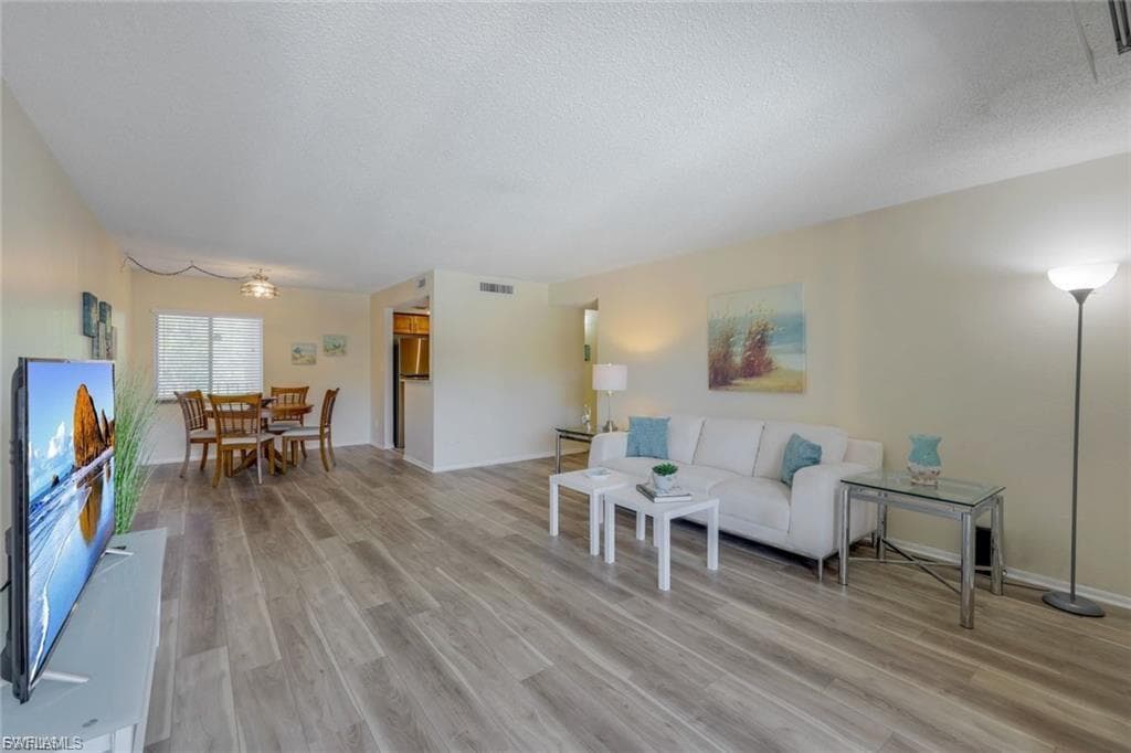 2366 E Mall DR 418-2