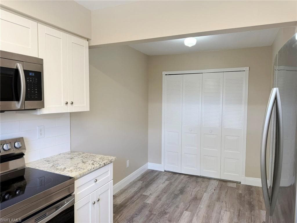 621 SE 12th AVE 118-23
