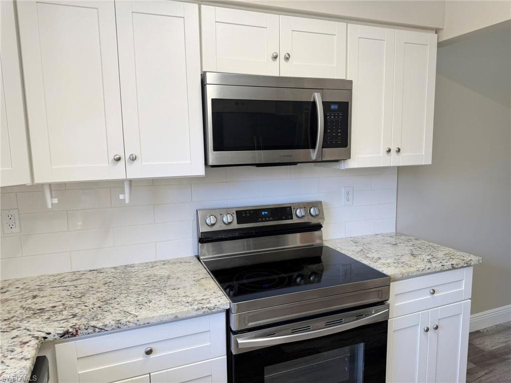 621 SE 12th AVE 118-20