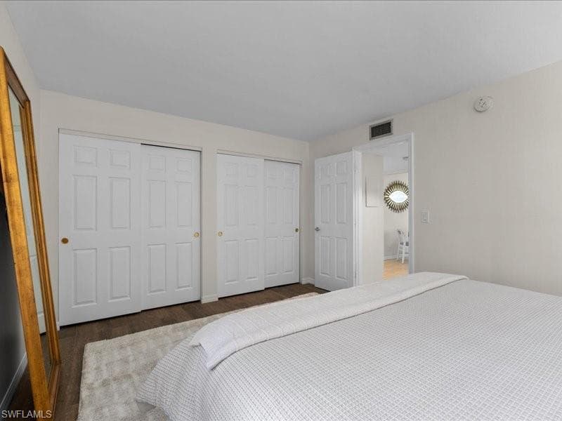 1084 Forest Lakes DR 7205-14