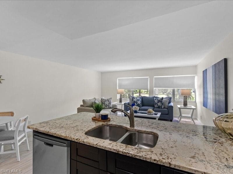 1084 Forest Lakes DR 7205-7