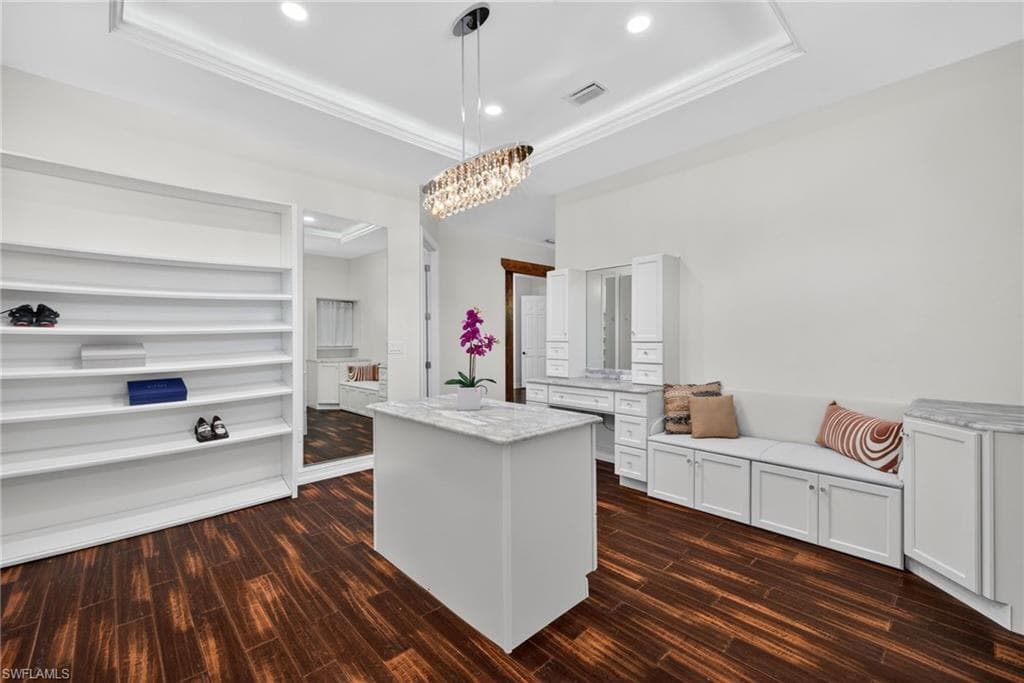 15860 Glendale LN-22