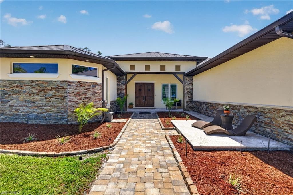 15860 Glendale LN-1