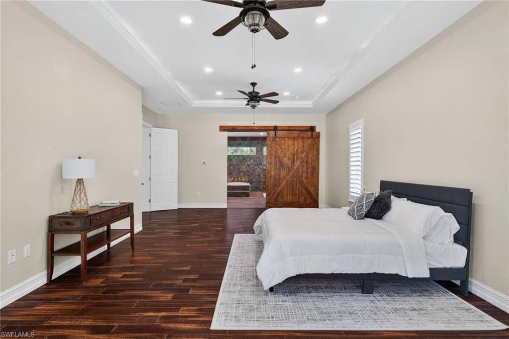 15860 Glendale LN-16