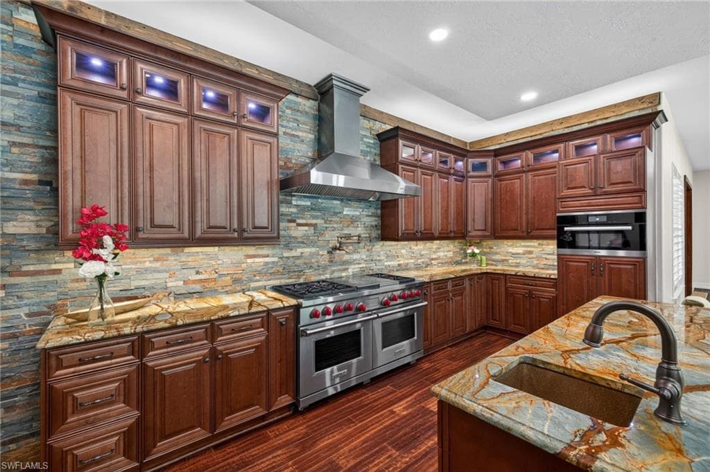 15860 Glendale LN-8