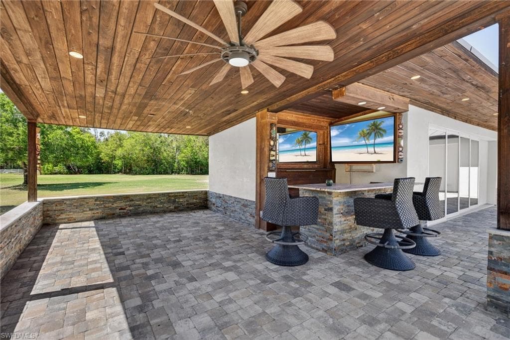 15860 Glendale LN-33