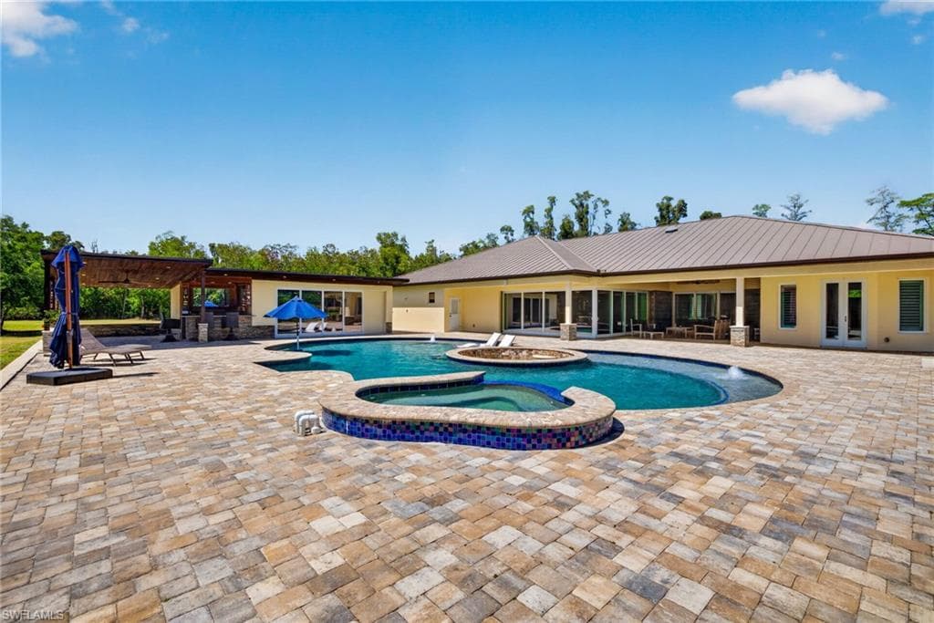 15860 Glendale LN-39
