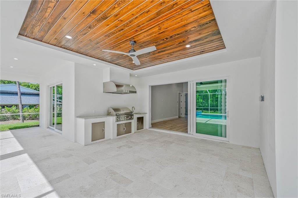 24265 Cock Robin LN-6