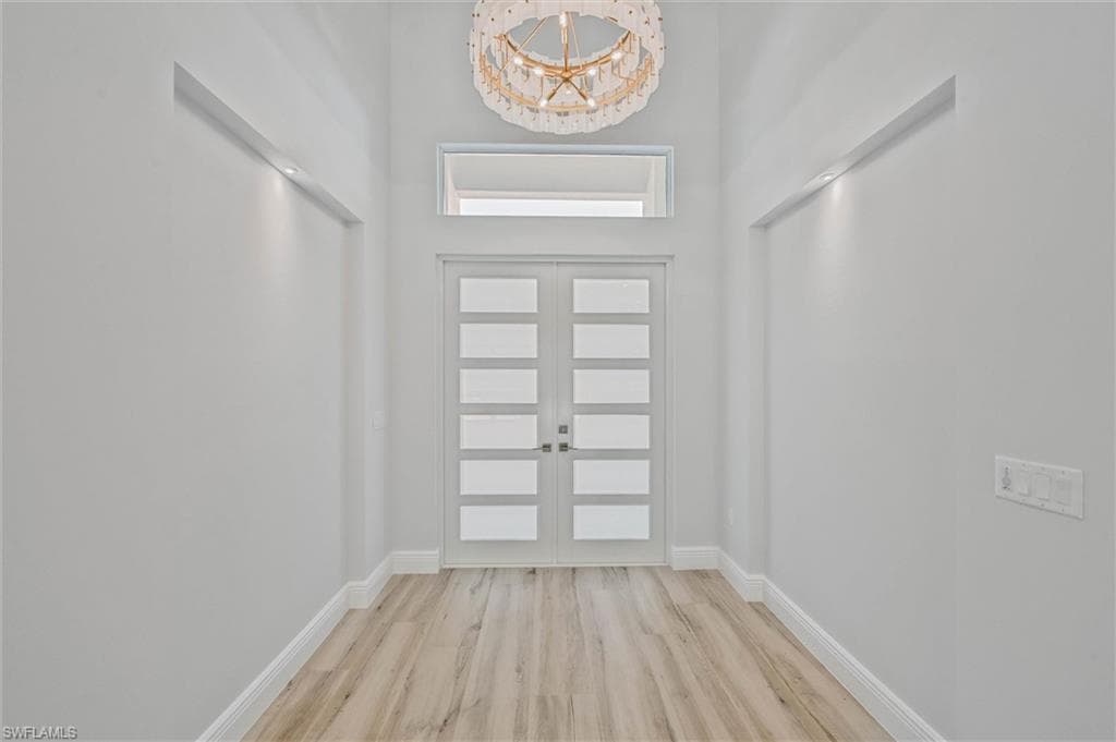 24265 Cock Robin LN-14
