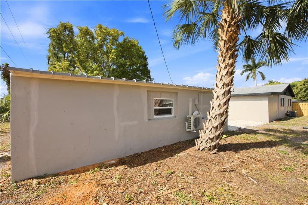 1640 Daniels DR B-3