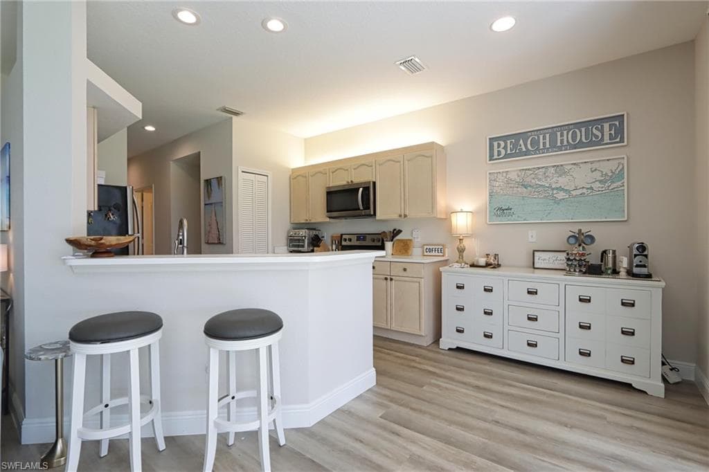 13140 Hamilton Harbour DR F4-6