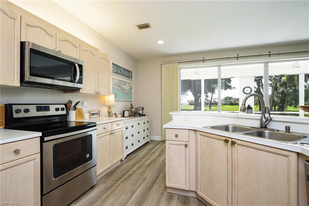 13140 Hamilton Harbour DR F4-8