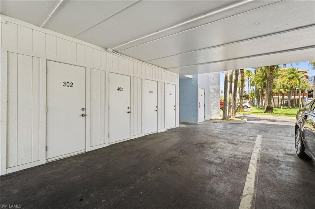 15010 Punta Rassa RD 302-17