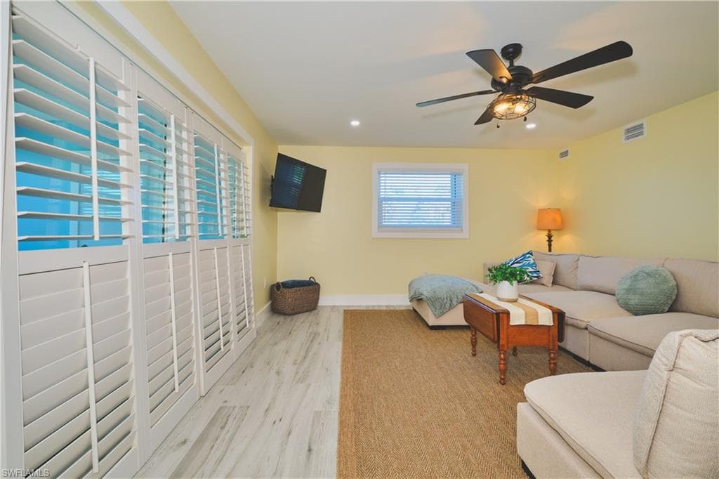 3045 Estero BLVD 6A-26