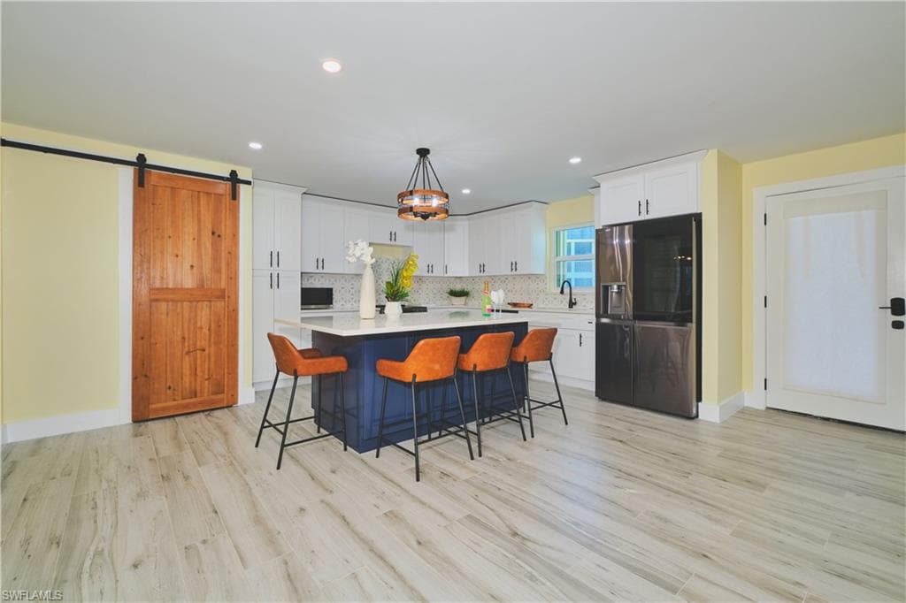 3045 Estero BLVD 6A-17