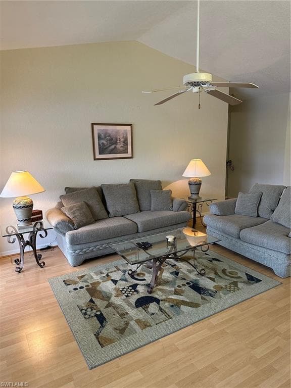 306 Emerald Bay CIR J5-11