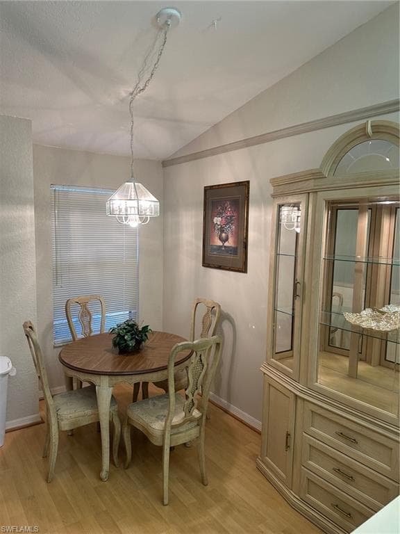 306 Emerald Bay CIR J5-6