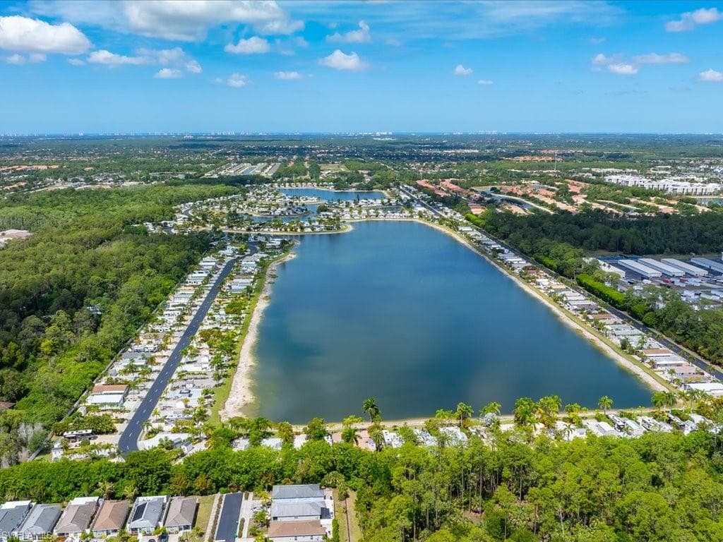 1022 Crystal Lake DR-2