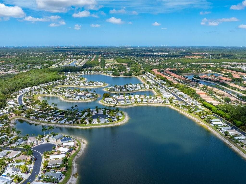 1022 Crystal Lake DR-3