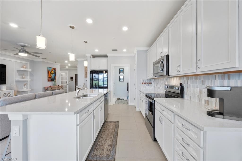 5686 Mayflower WAY 707-9