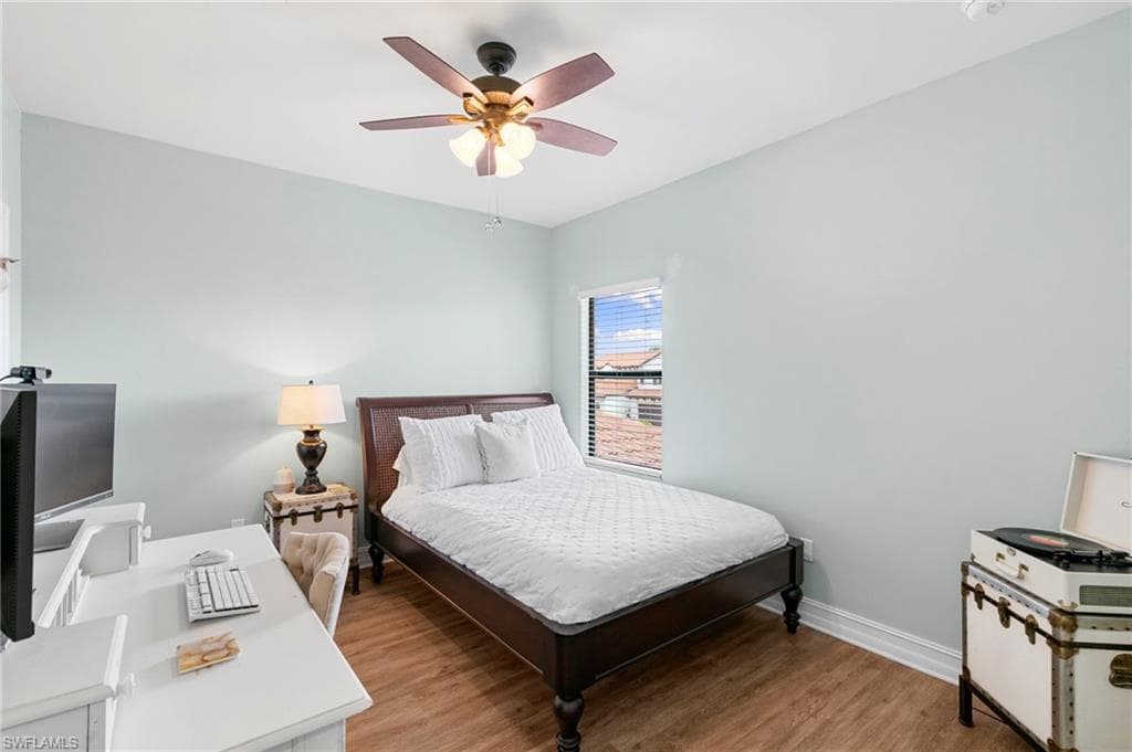 7797 Bristol CIR-16