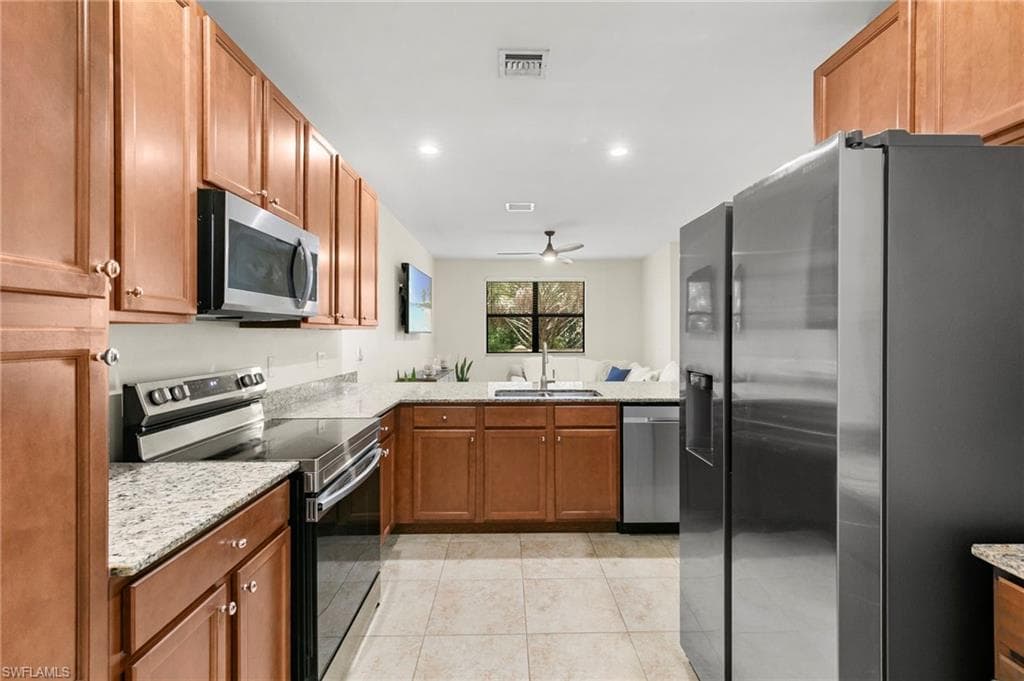 7797 Bristol CIR-9
