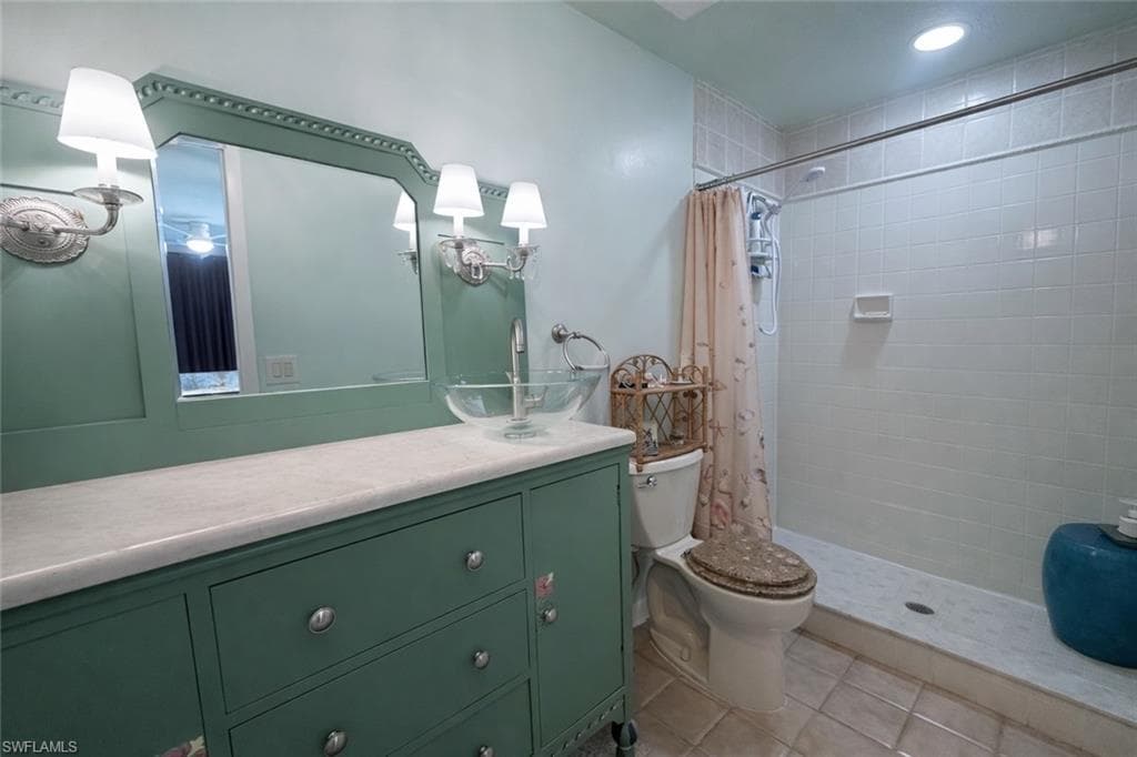 11060 Caravel CIR 201-7