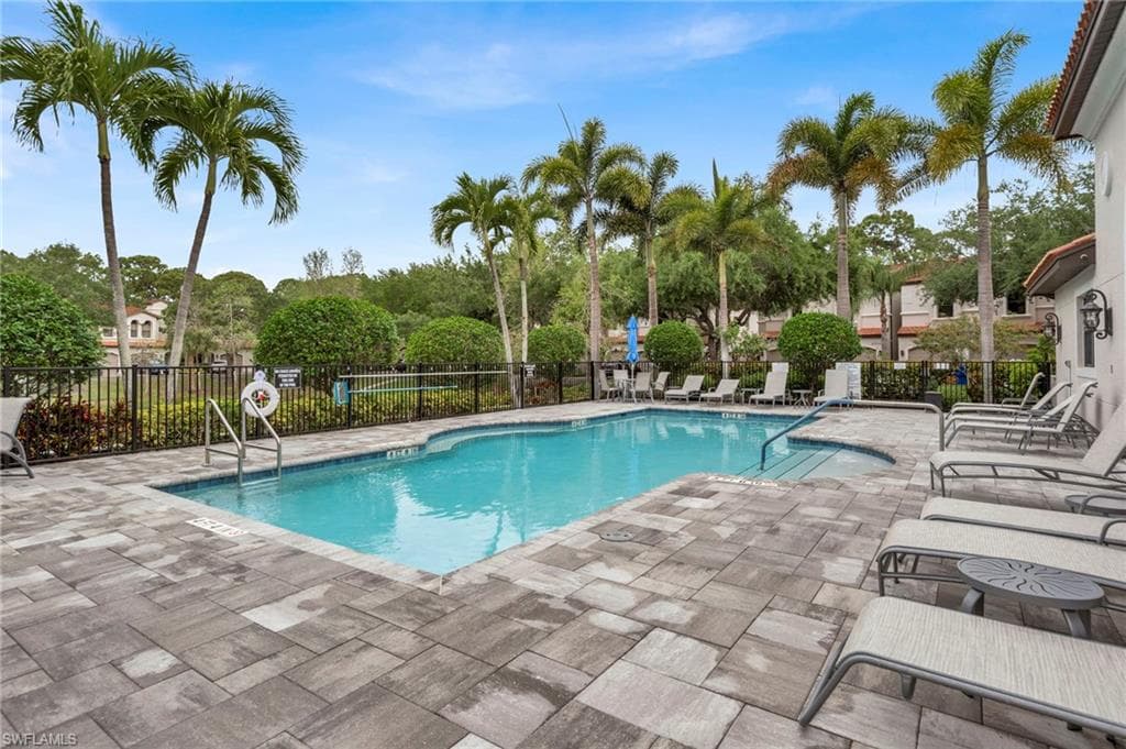 27035 Serrano WAY 201-17