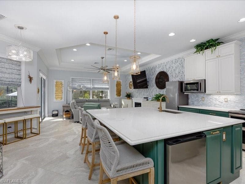 17100 Wrigley CIR-5