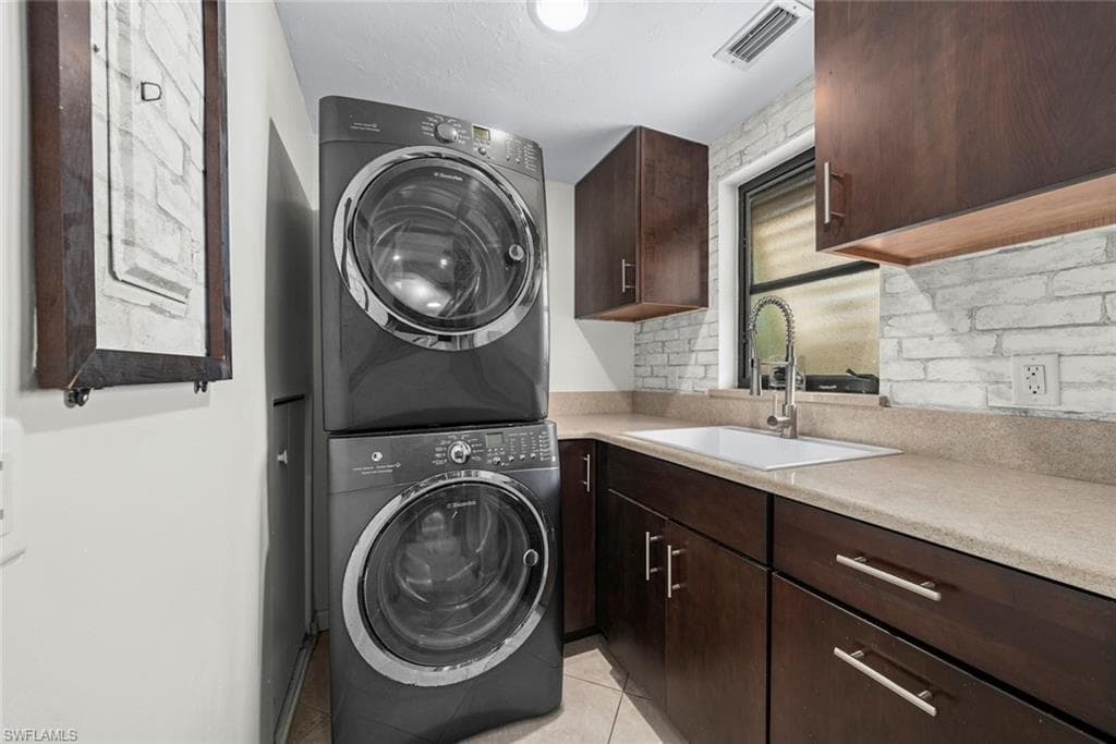 1410 Sand Castle RD-36