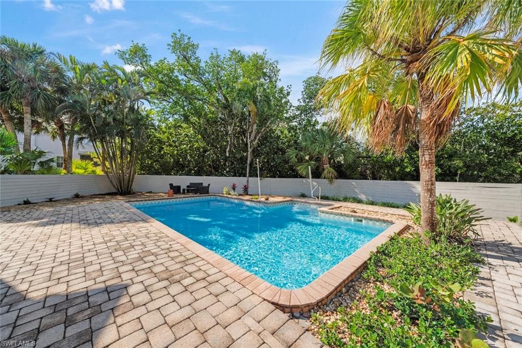 1410 Sand Castle RD-30