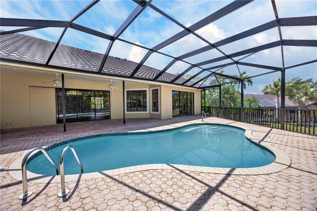 7214 Hendry Creek DR-37