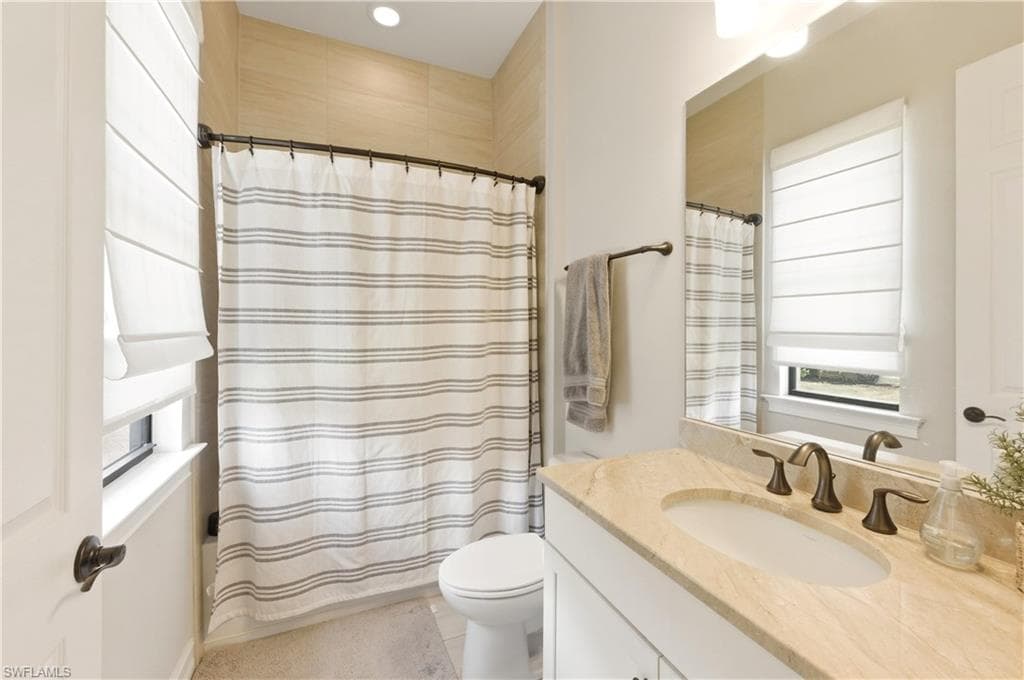 1467 Mockingbird DR-29