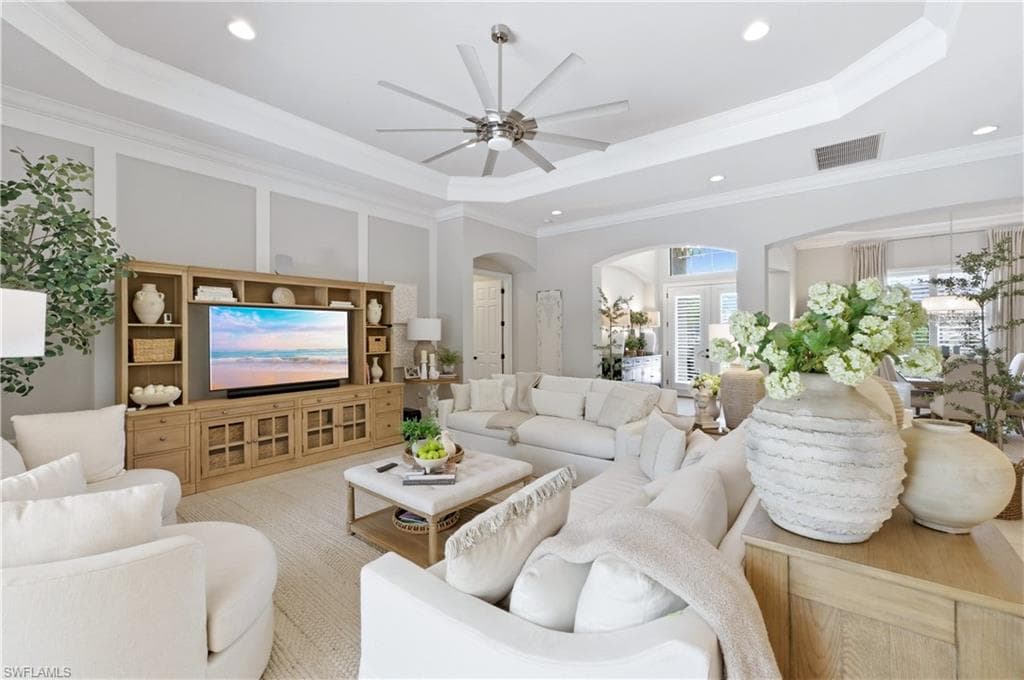 1467 Mockingbird DR-9