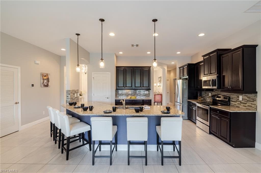 3021 Scarlet Oak PL-13