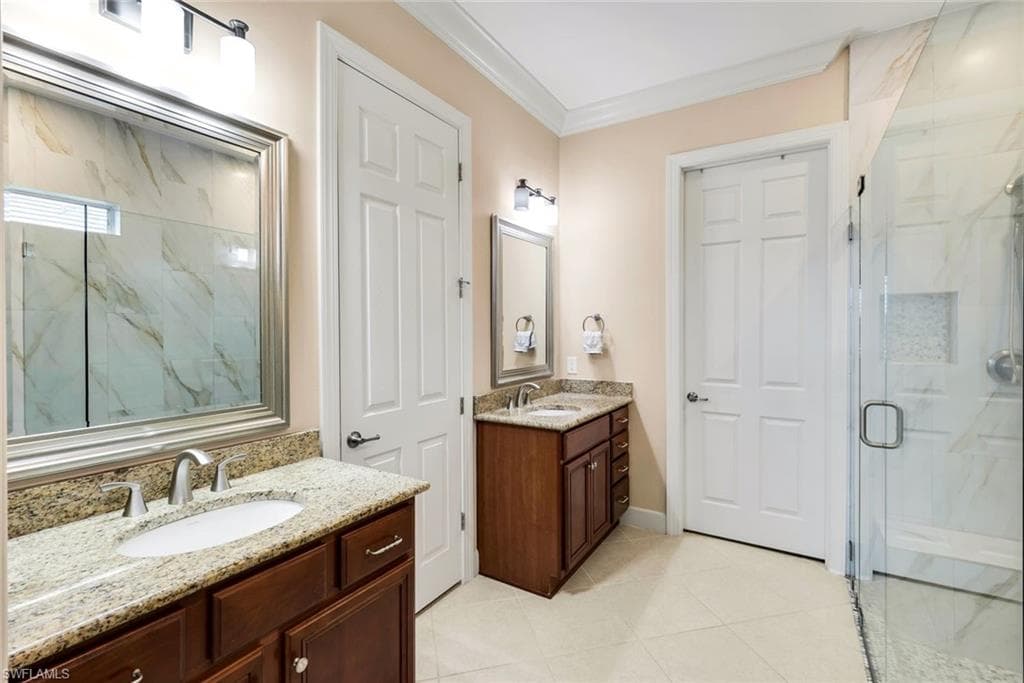 9104 Graphite CIR-22