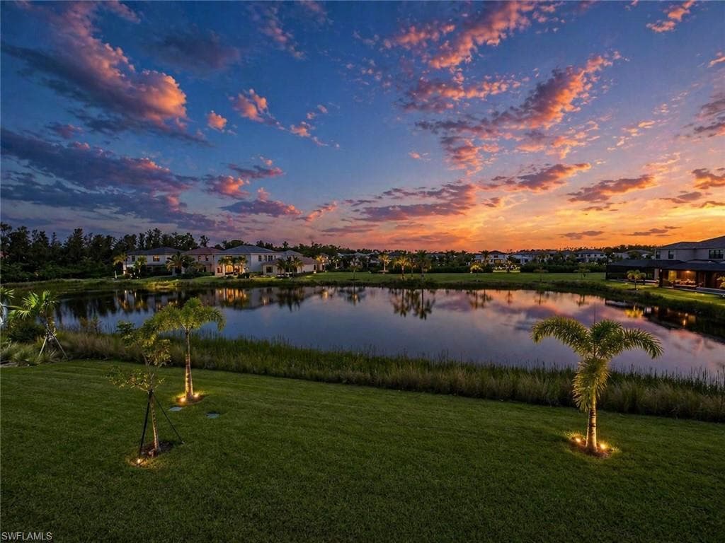 12236 Red Pine PL-2