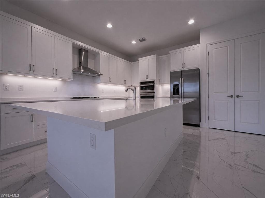 12236 Red Pine PL-10