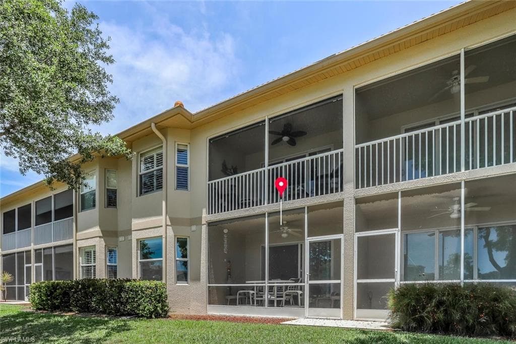 3996 Bishopwood CT E 103-5