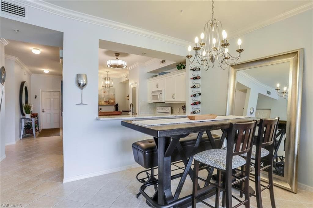 3996 Bishopwood CT E 103-12