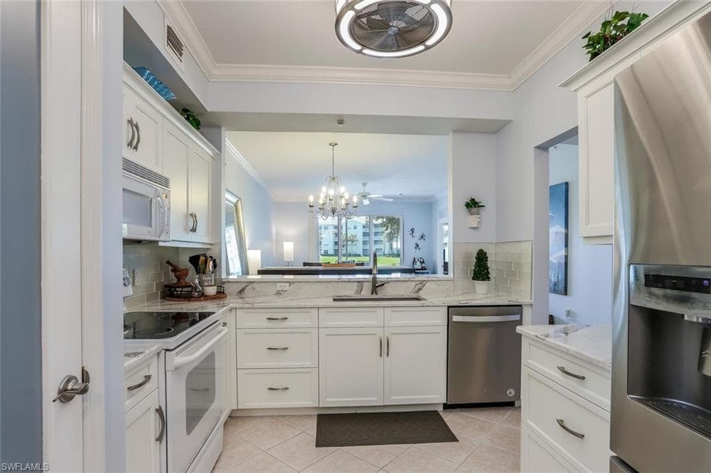 3996 Bishopwood CT E 103-2